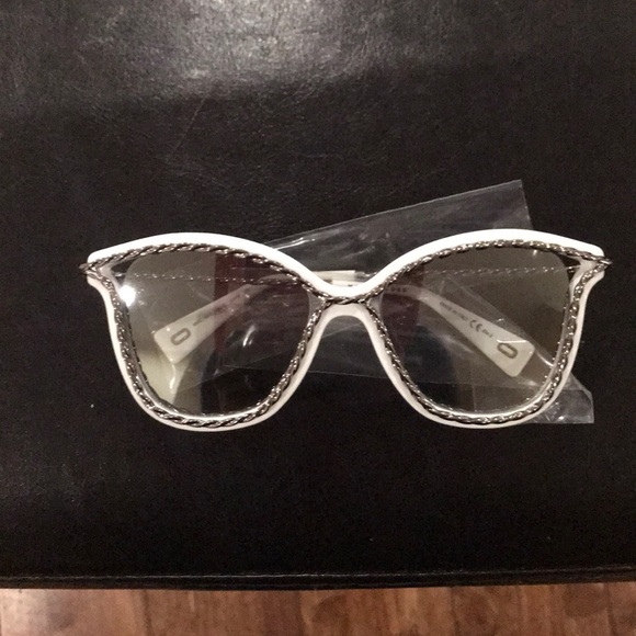 Marc Jacobs Accessories - Marc Jacobs 52mm Sunglasses